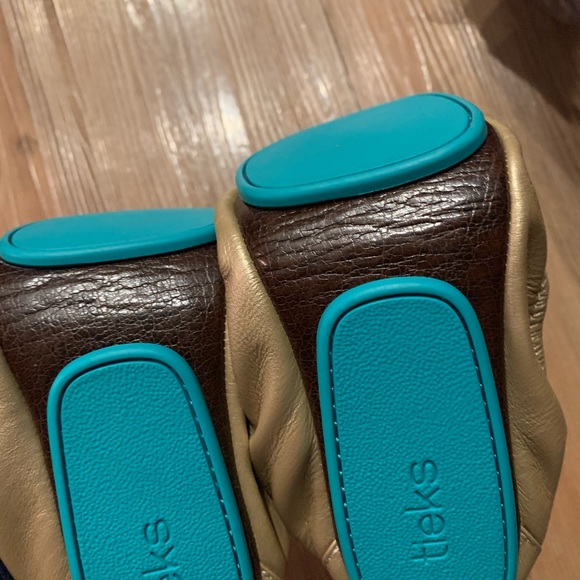 Limited Edition Champagne Tieks - Picture 5 of 5
